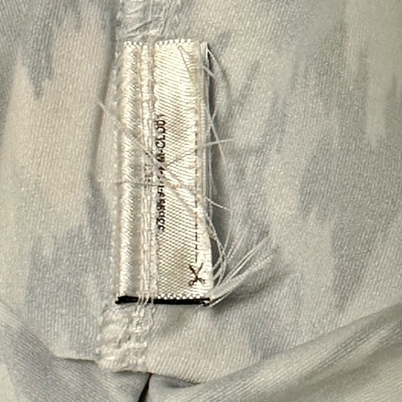 Women’s Puma Sleeveless Animal Print Golf Polo Size M - Picture 6 of 6